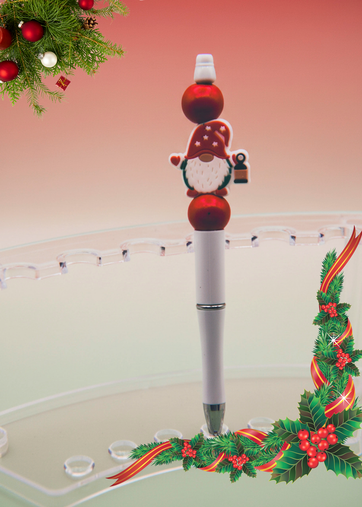 Christmas Gnome Pen with Corner Decorations